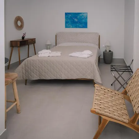 Apartment Limani Blue, Charming Steps From The Sea